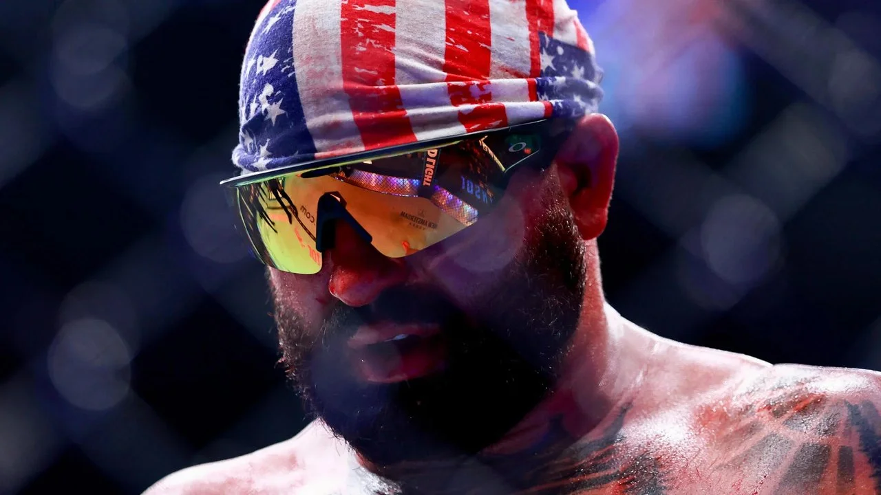 UFCFreedom250霍基特vs刘易斯:战术变化如何左右战局